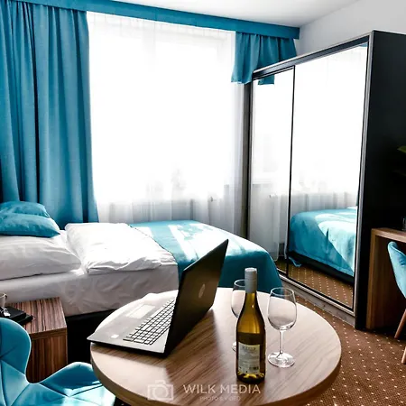 Hotel Milenium Legnica Exterior photo