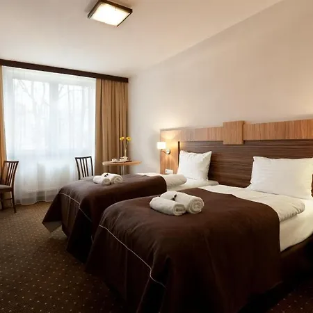 Hotel Milenium Legnica Exterior photo