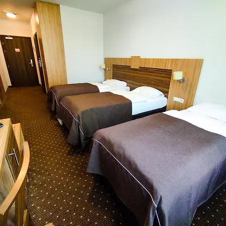 Hotel Milenium Legnica Exterior photo